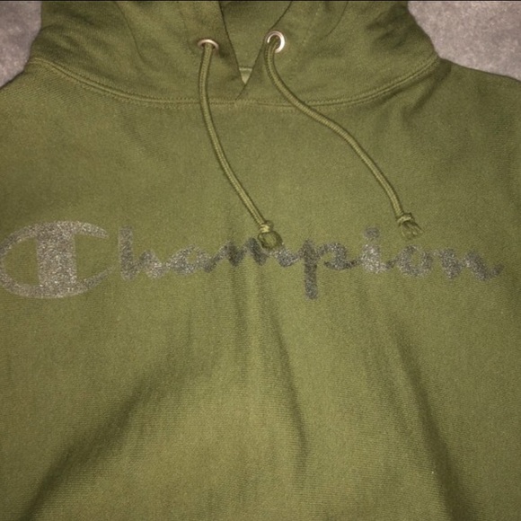 Champion Reverse Weave Hoodie - Picture 2 of 3